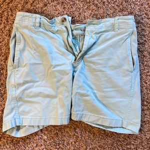 Vineyard Vines Island shorts
